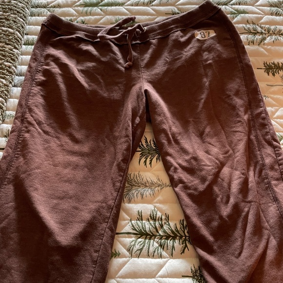 Sweatpants 3/4 length size L  by MOSSIMO - Picture 1 of 9